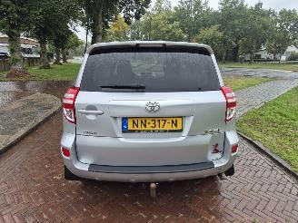 Toyota Rav-4 2.2 D-4D Executive picture 4