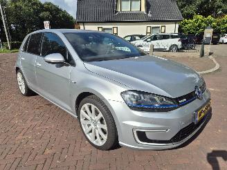škoda osobní automobily Volkswagen e-Golf E-GOLF 85 KW 2015/10