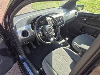 Volkswagen Up! 1.0 MPI CROSS UP picture 10