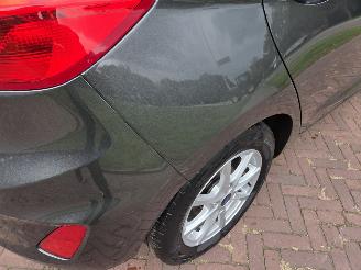 Ford Fiesta 1.0 ECOBOOST TITANIUM picture 4