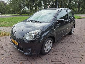 skadebil auto Renault Twingo 1.5 DCI DYNAMIQUE 2011/2