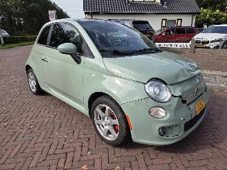 skadebil auto Fiat 500 1.4 Automaat 2012/12