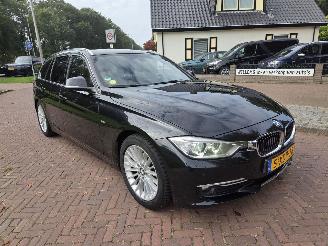 BMW 3-serie 320D LUXERY picture 2