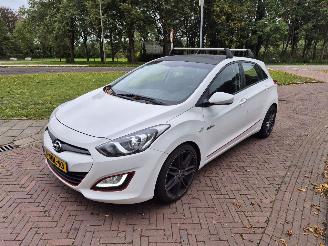 Avarii autoturisme Hyundai I-30 1.6 GDi i-Motion SCHADEVRIJ! 2014/8