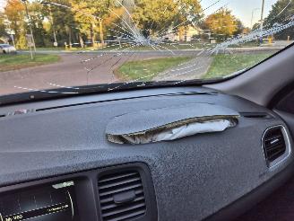 Volvo V-60 1.6 D2 picture 20
