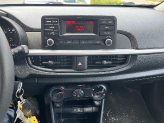 Kia Picanto  picture 10