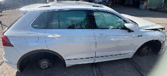 Volkswagen Tiguan  picture 2