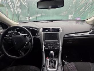 Coche siniestrado Ford Mondeo Mondeo V Wagon, Combi, 2014 / 2022 2.0 Hybrid 16V 2019/9