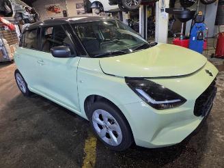 Suzuki Swift Swift (ZCE/ZDE), Hatchback 5-drs, 2023 1.2 VVT 12V Hybrid picture 2