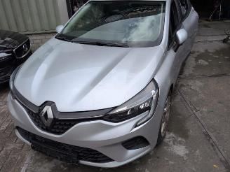 Uttjänta bilar auto Renault Clio Clio V (RJAB), Hatchback 5-drs, 2019 1.0 TCe 90 12V 2021/5