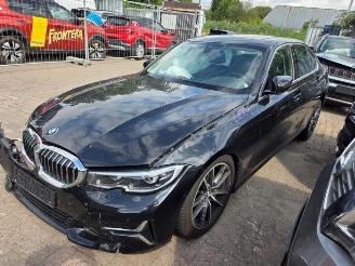 Salvage car BMW 3-serie 3 serie (G20), Sedan, 2018 320d 2.0 TwinPower Turbo 16V 2019/8
