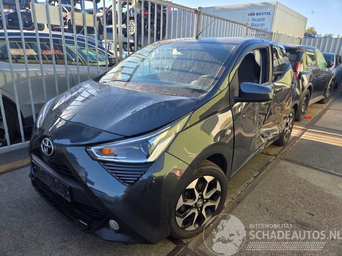 Toyota Aygo Aygo (B40), Hatchback, 2014 1.0 12V VVT-i