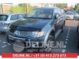 Mitsubishi L-200  picture 4