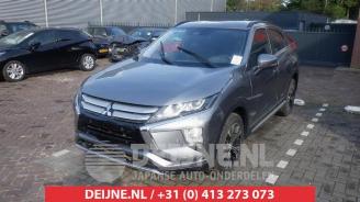 krockskadad bil auto Mitsubishi Eclipse Cross Eclipse Cross (GK/GL), SUV, 2017 1.5 Turbo 16V 2WD 2017/12