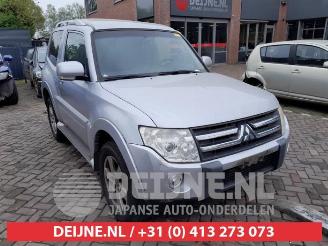 Sloopauto Mitsubishi Pajero Pajero Hardtop (V8/9), Terreinwagen, 2007 3.2 DI-D 16V Autom. 2007/9