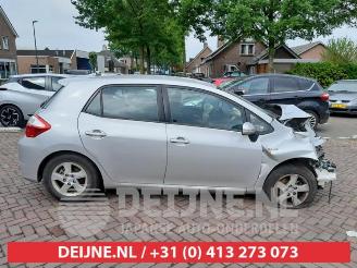 Toyota Auris Auris (E15), Hatchback, 2006 / 2012 1.8 16V HSD Full Hybrid picture 8