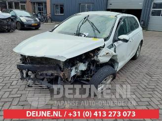 Hyundai I-30 i30 (PDEB5/PDEBB/PDEBD/PDEBE), Hatchback, 2016 1.6 CRDi 16V VGT picture 3