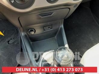 Hyundai I-20 i20, Hatchback, 2008 / 2015 1.2i 16V picture 25