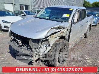 Nissan Navara NP 300 Navara (D23), Pick-up, 2015 2.3 dCi 16V 4x4 picture 3