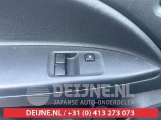 Mitsubishi Space-star Space Star (A0), Hatchback, 2012 1.0 12V picture 12