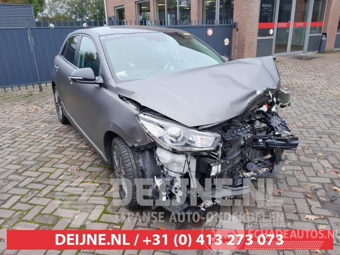 Kia Rio Rio IV (YB), Hatchback, 2017 1.0i T-GDi 100 12V