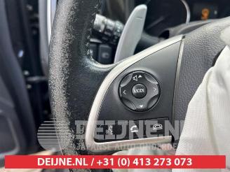 Mitsubishi Outlander Outlander (GF/GG), SUV, 2012 / 2022 2.0 16V PHEV 4x4 picture 18