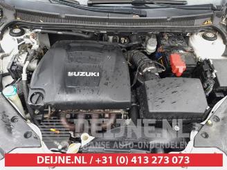 Suzuki Kizashi Kizashi (FRE/FRF), Sedan, 2010 / 2015 2.4 16V 4x4 picture 21