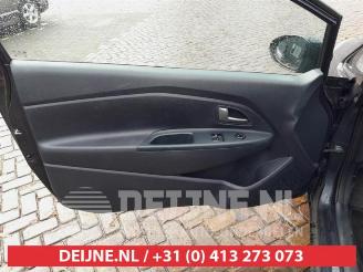 Kia Rio Rio III (UB), Hatchback, 2011 / 2017 1.2 CVVT 16V picture 10