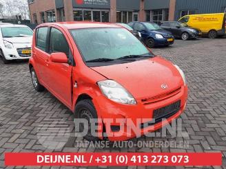 Démontage voiture Daihatsu Sirion Sirion 2 (M3), Hatchback, 2005 1.0 12V DVVT 2011/8