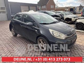 Salvage car Kia Rio Rio III (UB), Hatchback, 2011 / 2017 1.2 CVVT 16V 2014/2