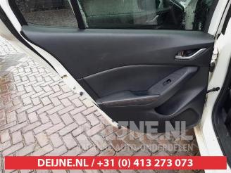 Mazda 3 3 (BM/BN), Hatchback, 2013 / 2019 2.0 SkyActiv-G 16V picture 13