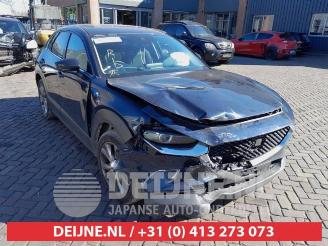 Uttjänta bilar auto Mazda CX-30 CX-30 (DM), SUV, 2019 2.0 e-SkyActiv-G 122 16V 2019/2