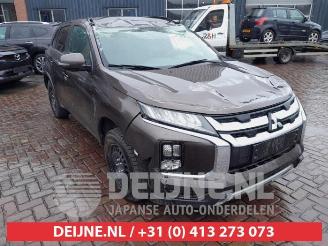 Vrakbiler auto Mitsubishi ASX ASX, SUV, 2010 / 2023 2.0 MIVEC 16V 2019/10
