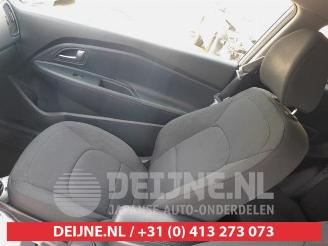 Kia Rio Rio III (UB), Hatchback, 2011 / 2017 1.4 CVVT 16V picture 15