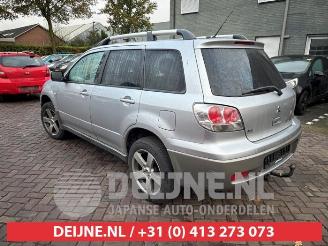Mitsubishi Outlander Outlander (CU), SUV, 2001 / 2007 2.0 16V 4x4 picture 5