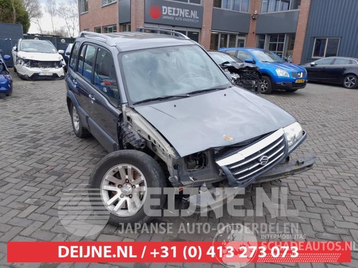 Suzuki Grand-vitara Grand Vitara I (FT/GT/HT), SUV, 1998 / 2006 2.0 16V