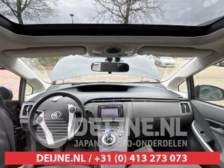 Toyota Prius Prius (ZVW3), Hatchback, 2009 / 2016 1.8 16V picture 29