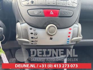 Toyota Aygo Aygo (B10), Hatchback, 2005 / 2014 1.0 12V VVT-i picture 11