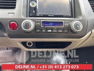 Honda Civic Civic (FA/FD), Sedan, 2005 / 2012 1.3 Hybrid picture 12