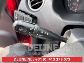 Suzuki Swift Swift (ZA/ZC/ZD1/2/3/9), Hatchback, 2005 / 2015 1.5 VVT 16V picture 14