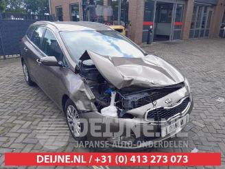 Uttjänta bilar auto Kia Cee d Cee'd Sportswagon (JDC5), Combi, 2012 / 2018 1.6 GDI 16V 2013/4