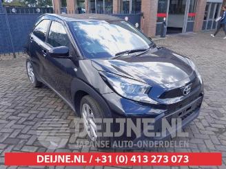 Vrakbiler auto Toyota Aygo Aygo X, Hatchback, 2022 1.0 12V VVT-i 2022/8