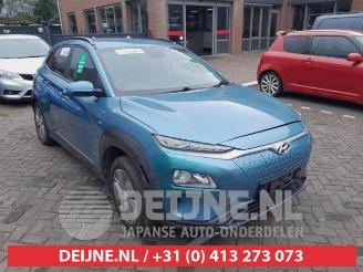 Vrakbiler auto Hyundai Kona Kona (OS), SUV, 2017 / 2023 64 kWh 2020/6