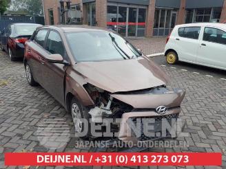 Salvage car Hyundai I-20 i20 (GBB), Hatchback, 2014 / 2020 1.1 CRDi VGT 12V 2018