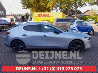 Mazda 3 3 Sport (BP), Hatchback, 2018 2.0 SkyActiv-X M Hybrid 16V picture 8