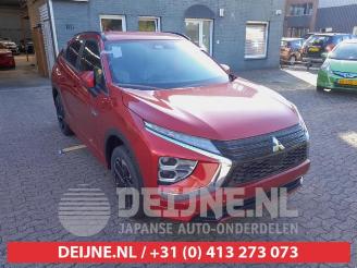 Coche siniestrado Mitsubishi Eclipse Cross Eclipse Cross (GK/GL), SUV, 2017 2.4 16V PHEV 4x4 2023/6