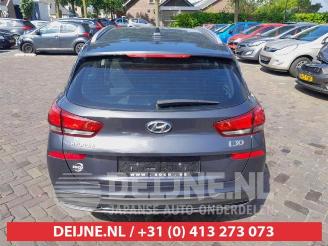 Hyundai I-30 i30 Wagon (PDEF5), Combi, 2017 1.0 T-GDI 12V picture 6
