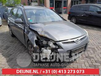 Hyundai I-30 i30 Crosswagon (WWH), Combi, 2007 / 2012 1.6 CVVT 16V picture 1