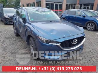 Uttjänta bilar auto Mazda CX-5 CX-5 II (KF), SUV, 2016 2.0 SkyActiv-G 165 16V 2WD 2017/9