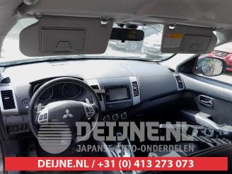 Mitsubishi Outlander Outlander (CW), SUV, 2006 / 2012 2.0 16V 4x2 picture 16